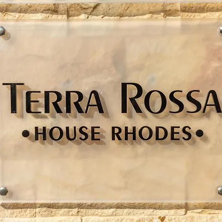 Terra Rossa - Modern With Castle View דירה *